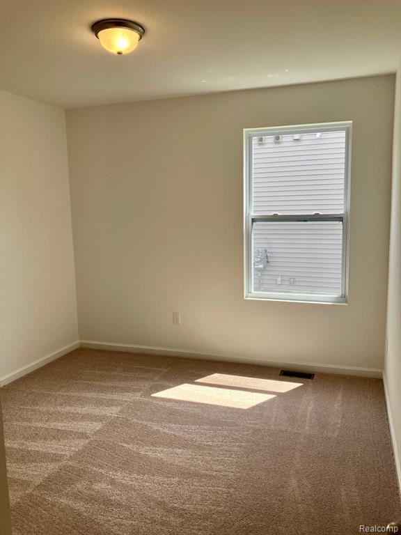 10181 SWAN LAKE Circle, 36, Ypsilanti, MI 48197 — Photo 12