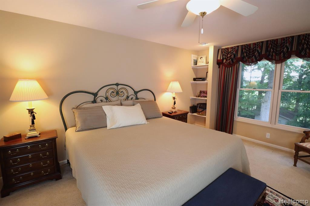 9441 Fair Oaks Drive, Goodrich Vlg, MI — Photo 12