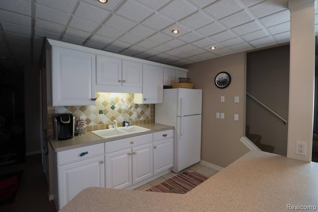 9441 Fair Oaks Drive, Goodrich Vlg, MI — Photo 19