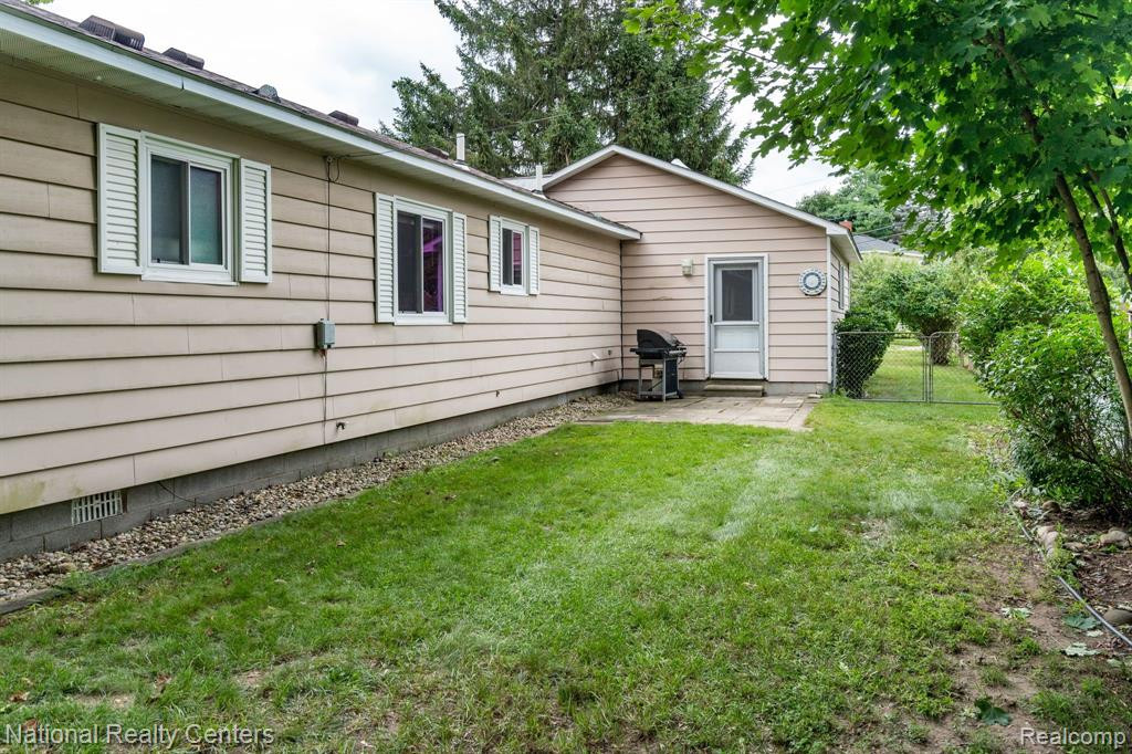50 MECHANIC Street, Oxford, MI 48371 — Photo 22
