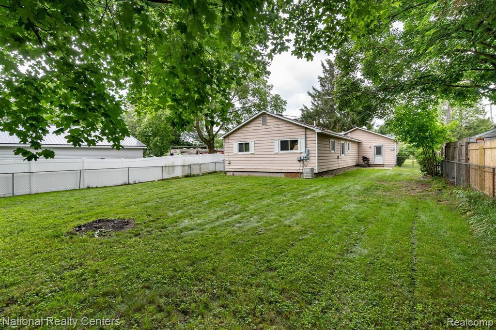 50 MECHANIC Street, Oxford, MI 48371 — Photo 25