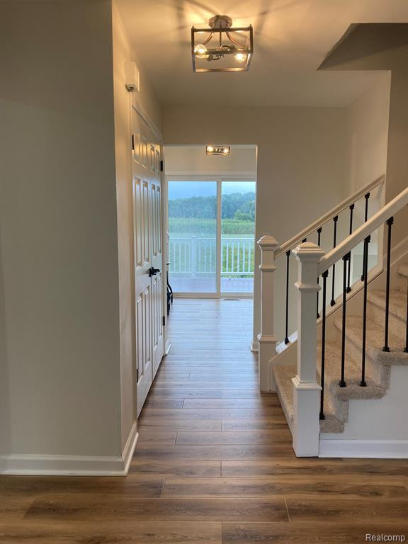 45 LAKES EDGE, Oxford, MI 48371 — Photo 2