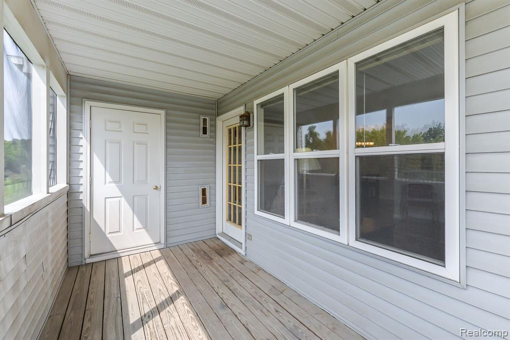 1731 WEATHERSTONE Drive, Ann Arbor, MI 48108 — Photo 10