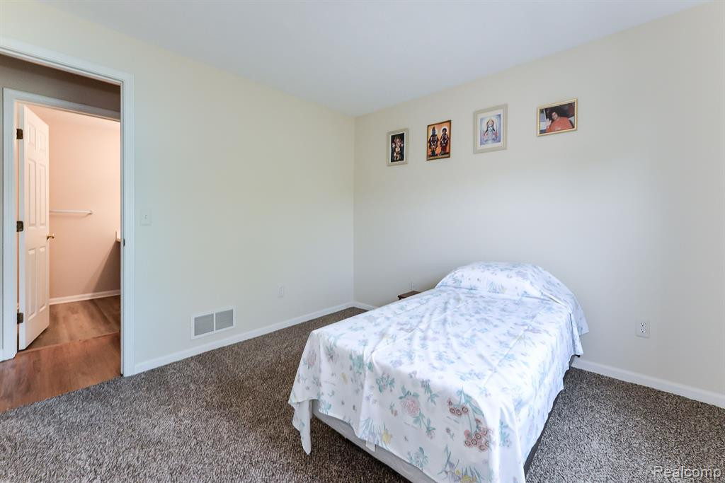 1731 WEATHERSTONE Drive, Ann Arbor, MI 48108 — Photo 19