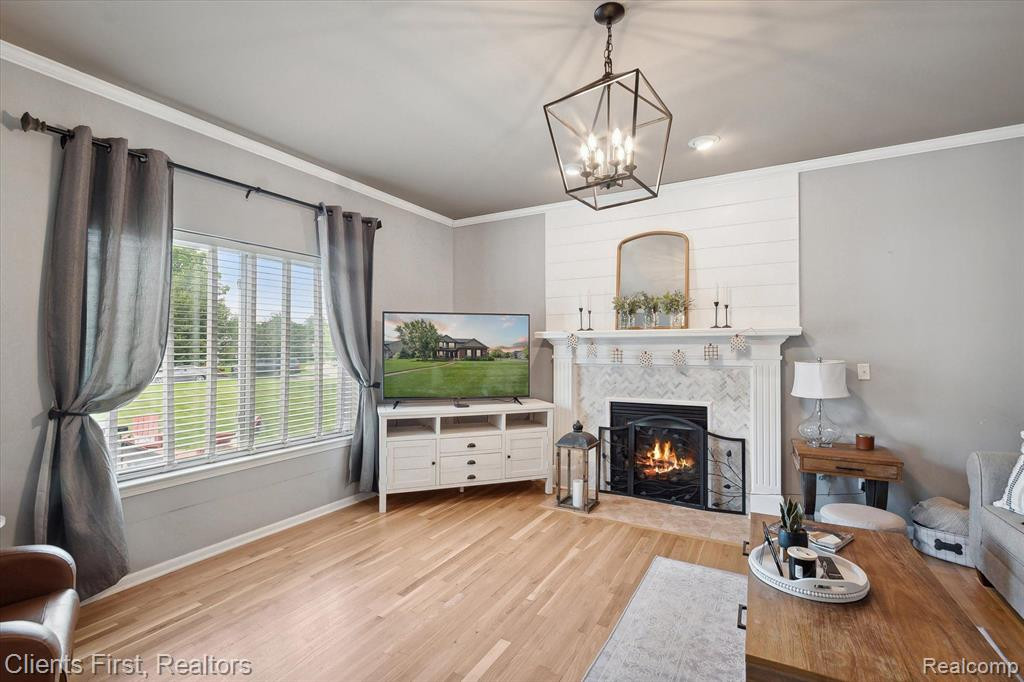 20983 OAK TREE DRIVE Drive, South Lyon, MI 48178 — Photo 7