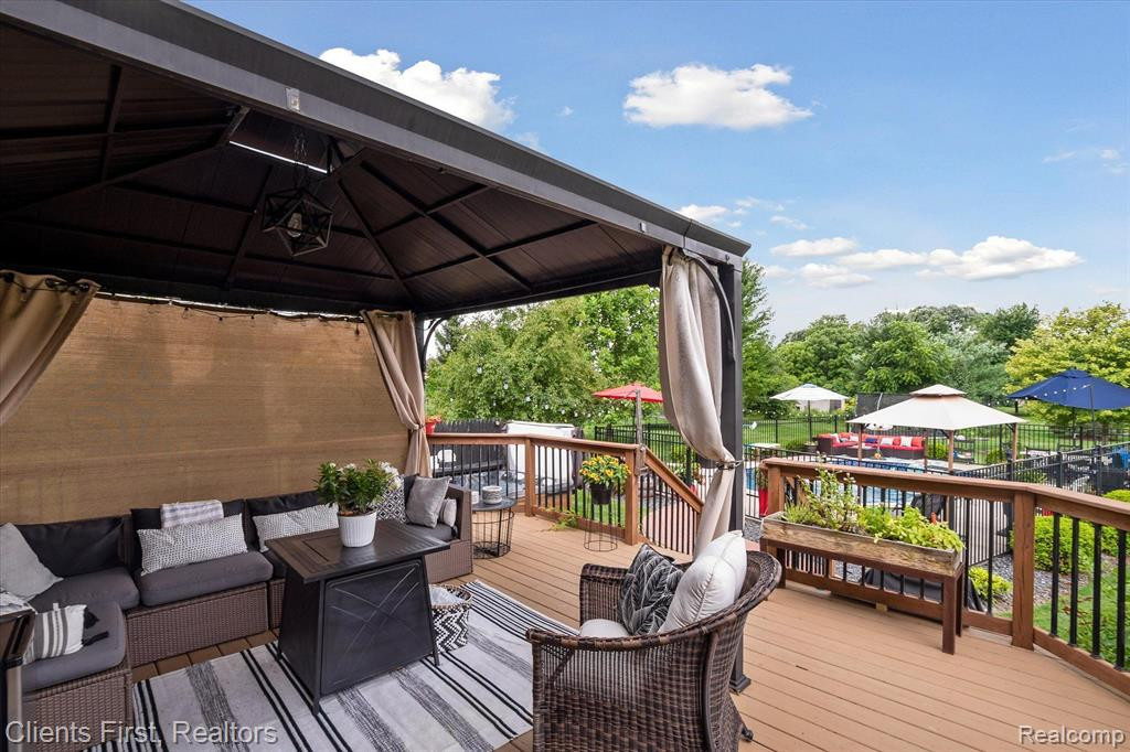 20983 OAK TREE DRIVE Drive, South Lyon, MI 48178 — Photo 46