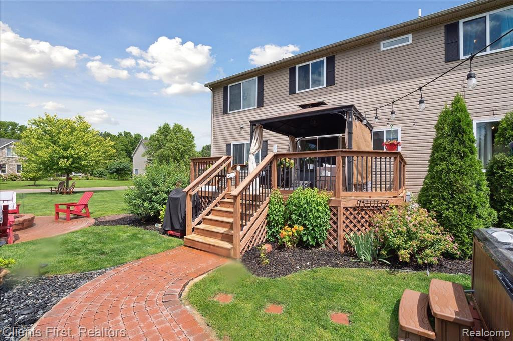 20983 OAK TREE DRIVE Drive, South Lyon, MI 48178 — Photo 48