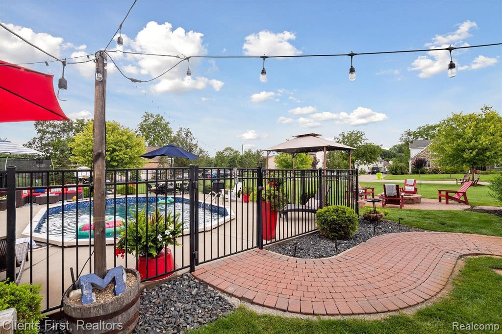 20983 OAK TREE DRIVE Drive, South Lyon, MI 48178 — Photo 50