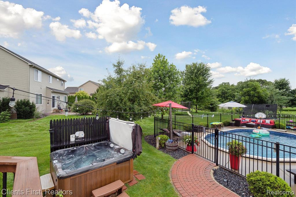 20983 OAK TREE DRIVE Drive, South Lyon, MI 48178 — Photo 52