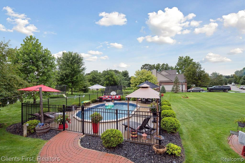 20983 OAK TREE DRIVE Drive, South Lyon, MI 48178 — Photo 53