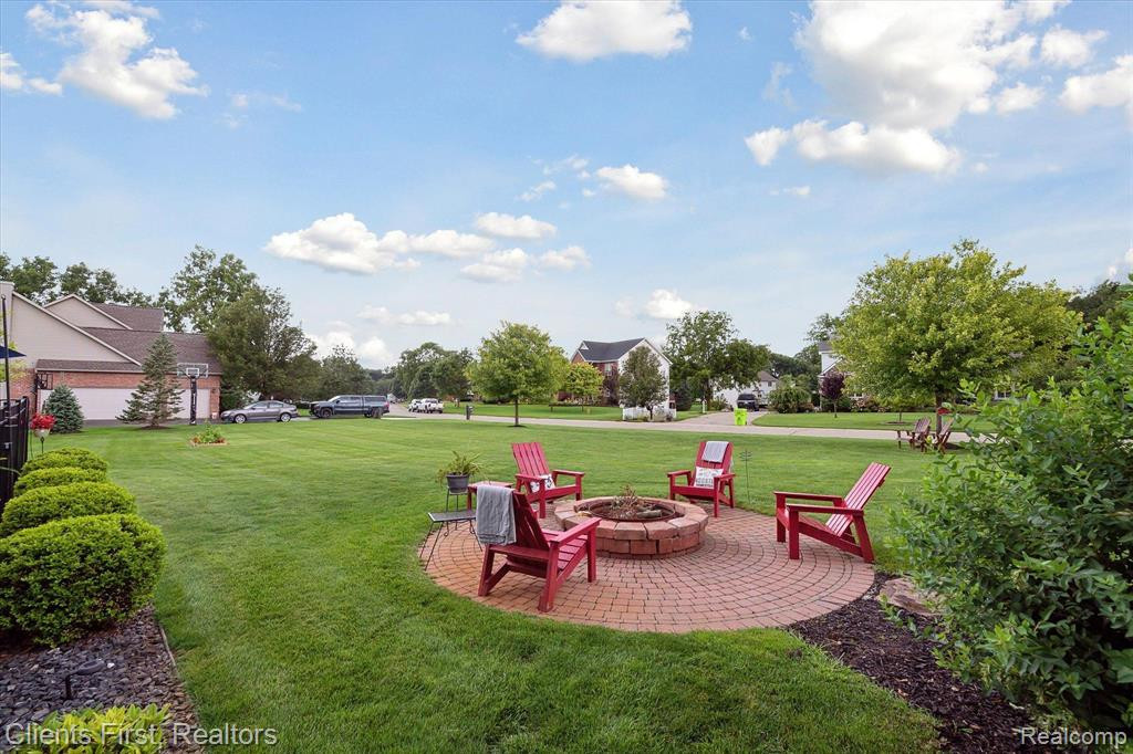 20983 OAK TREE DRIVE Drive, South Lyon, MI 48178 — Photo 54