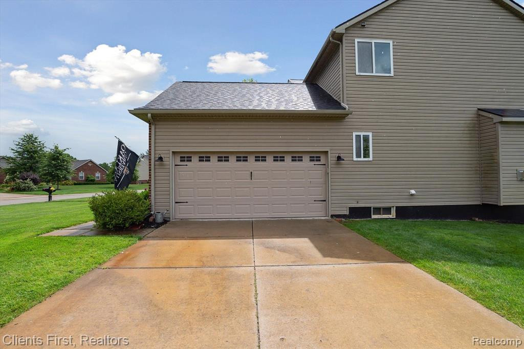 20983 OAK TREE DRIVE Drive, South Lyon, MI 48178 — Photo 60