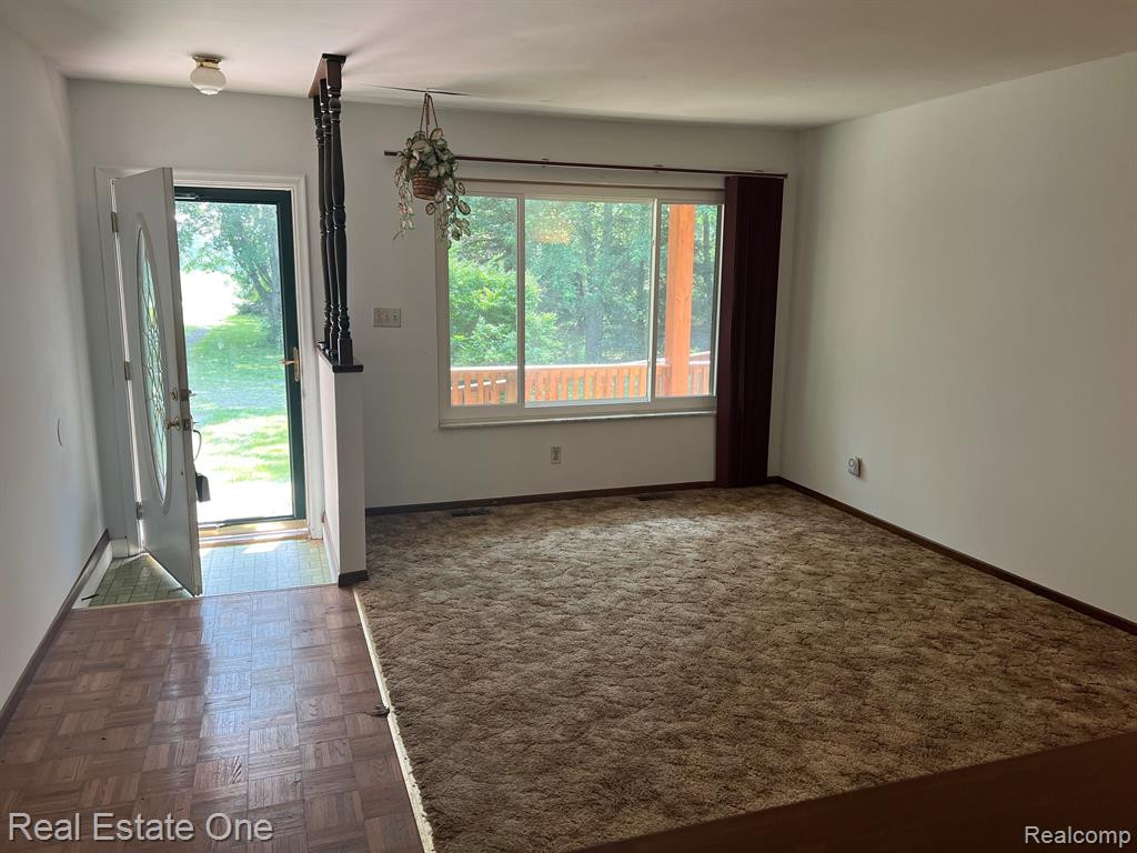 2394 PALMS Road, Columbus, MI — Photo 5