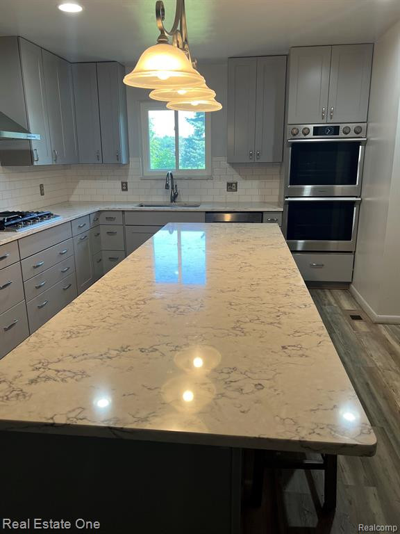 2394 PALMS Road, Columbus, MI — Photo 8