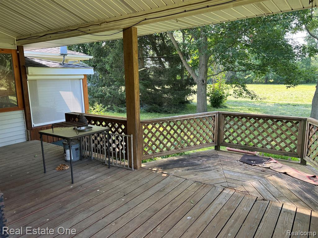2394 PALMS Road, Columbus, MI — Photo 27
