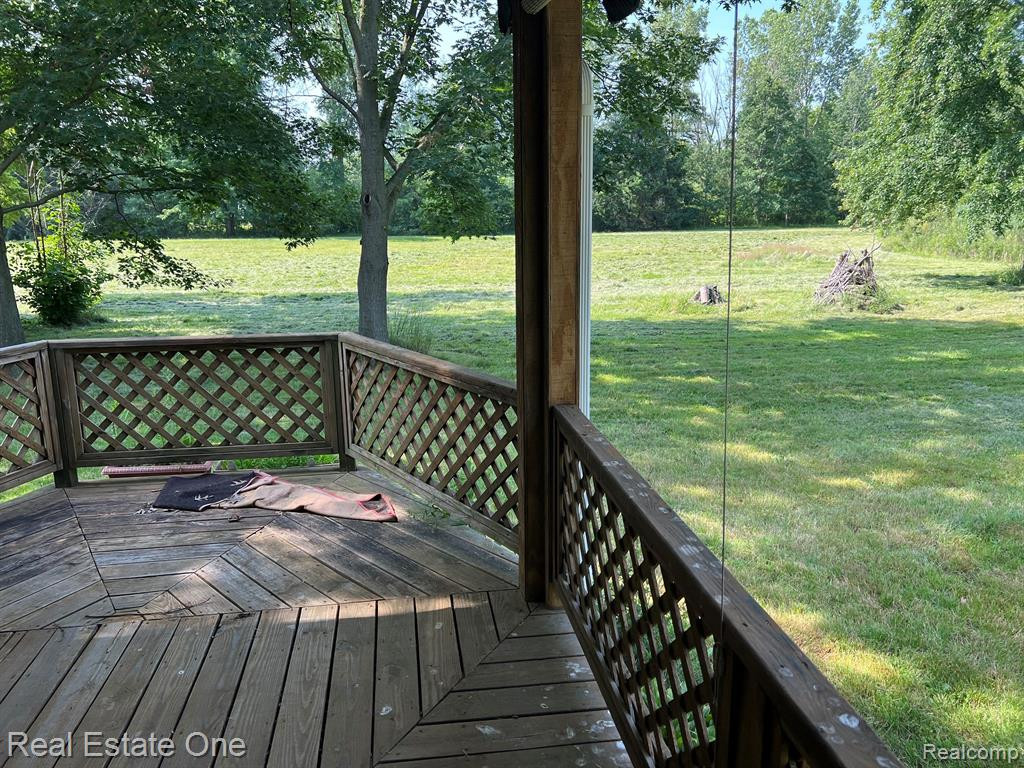 2394 PALMS Road, Columbus, MI — Photo 28