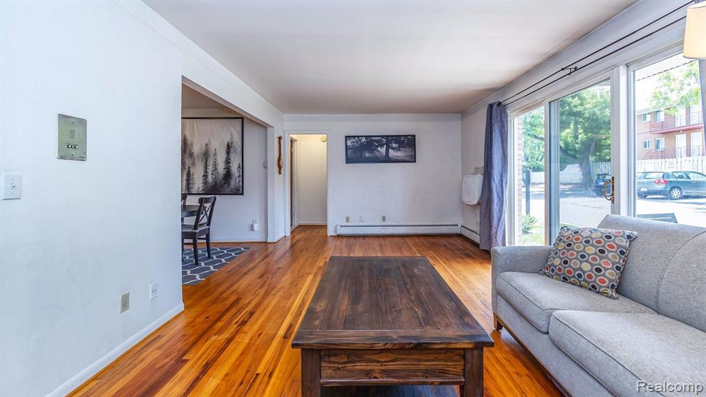 1201 ISLAND Drive, 104, Ann Arbor, MI 48105 — Photo 12