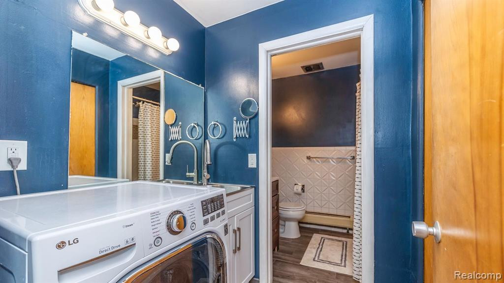 1201 ISLAND Drive, 104, Ann Arbor, MI 48105 — Photo 15