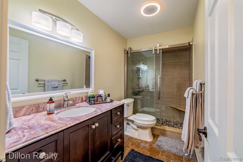 7630 WOODVIEW Street, 2, Westland, MI — Photo 12