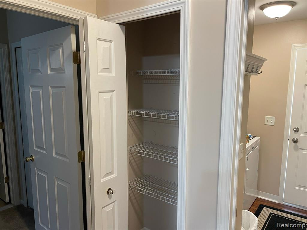 2354 Pinecroft Drive, Canton, MI 48188 — Photo 24