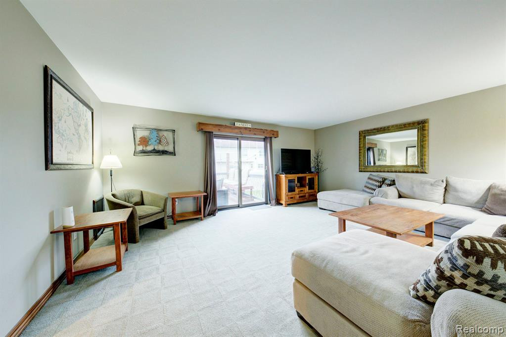 1158 E Lemont Court, Canton, MI 48187 — Photo 9