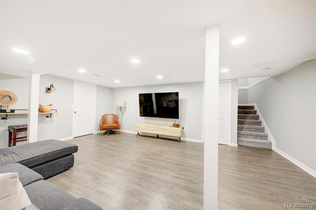 1158 E Lemont Court, Canton, MI 48187 — Photo 34