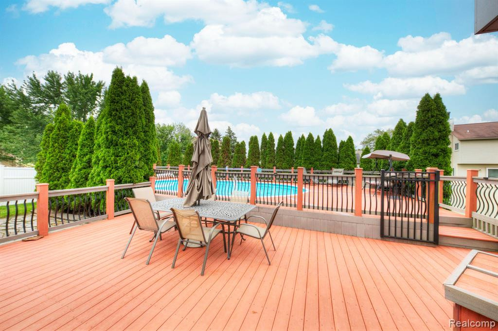 1158 E Lemont Court, Canton, MI 48187 — Photo 43