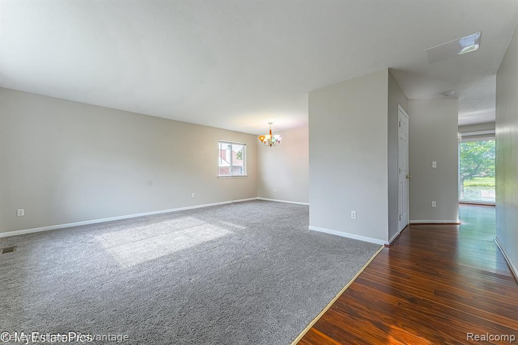 829 WESTFIELD, Canton, MI 48188 — Photo 7