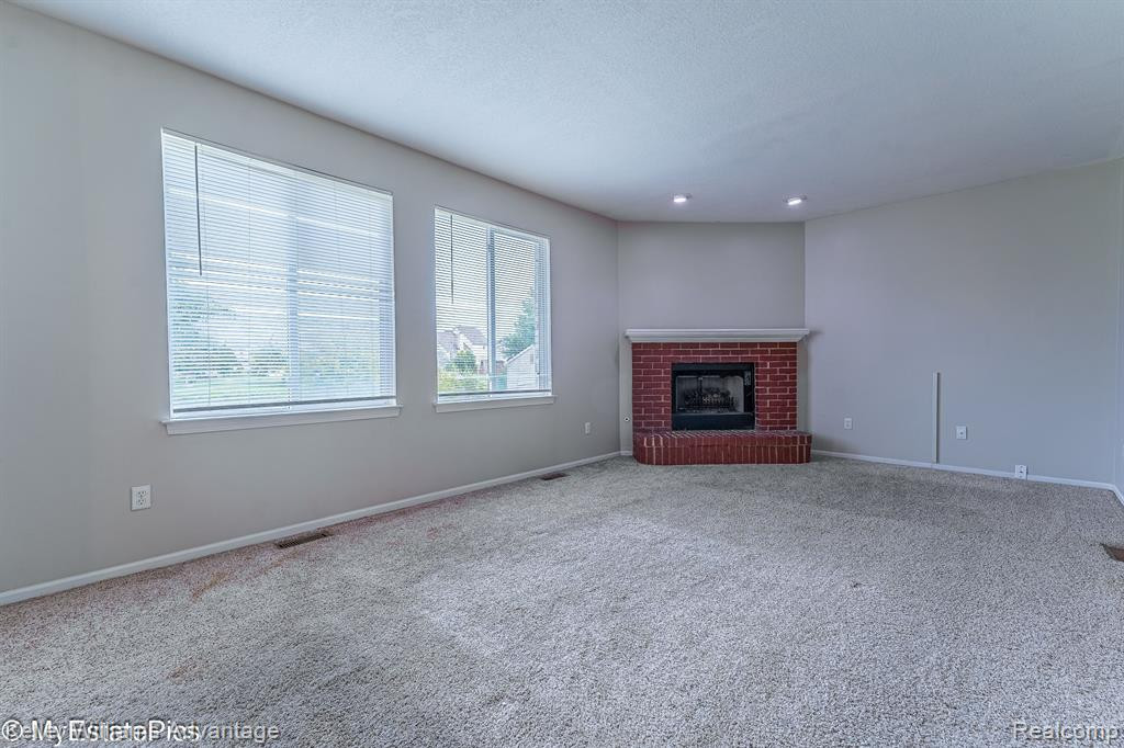 829 WESTFIELD, Canton, MI 48188 — Photo 15