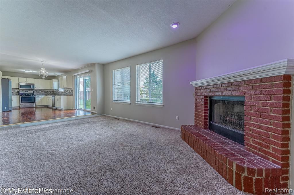 829 WESTFIELD, Canton, MI 48188 — Photo 16