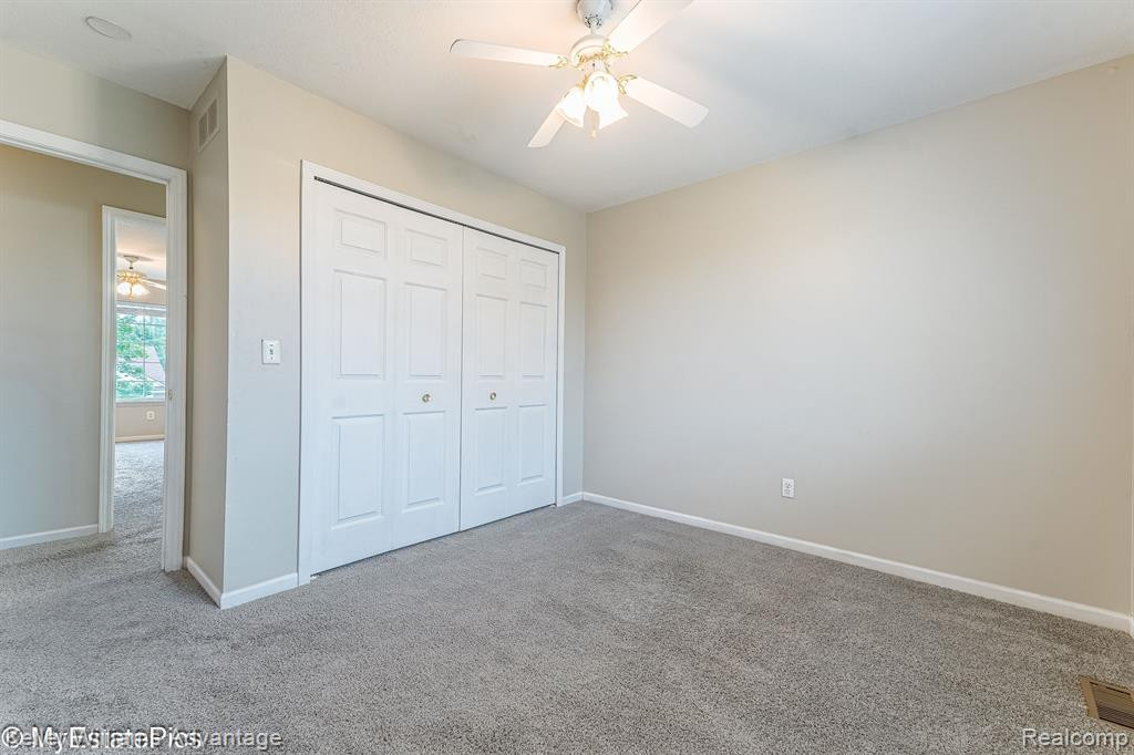 829 WESTFIELD, Canton, MI 48188 — Photo 40