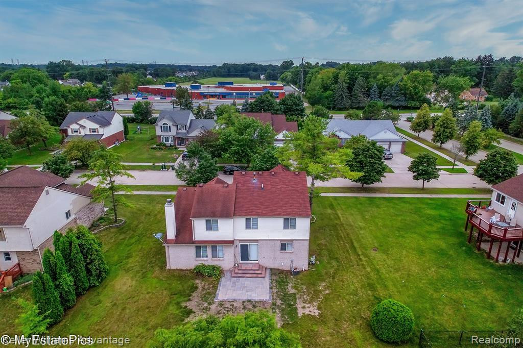 829 WESTFIELD, Canton, MI 48188 — Photo 48