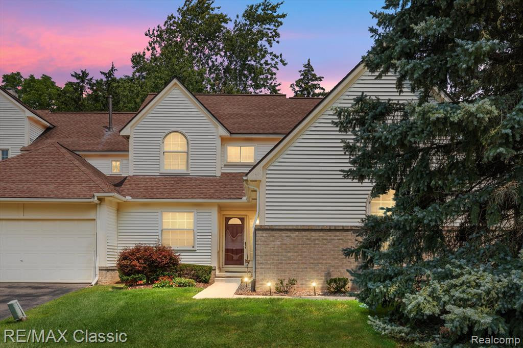 43490 ALGONQUIN Drive, Novi, MI — Photo 3