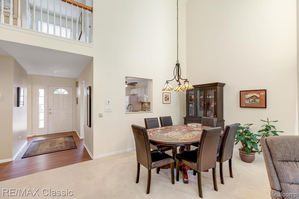 43490 ALGONQUIN Drive, Novi, MI — Photo 4