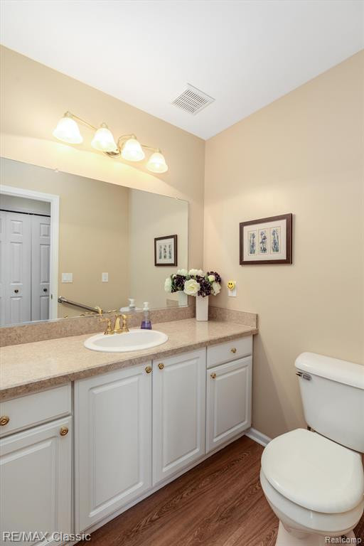 43490 ALGONQUIN Drive, Novi, MI — Photo 13