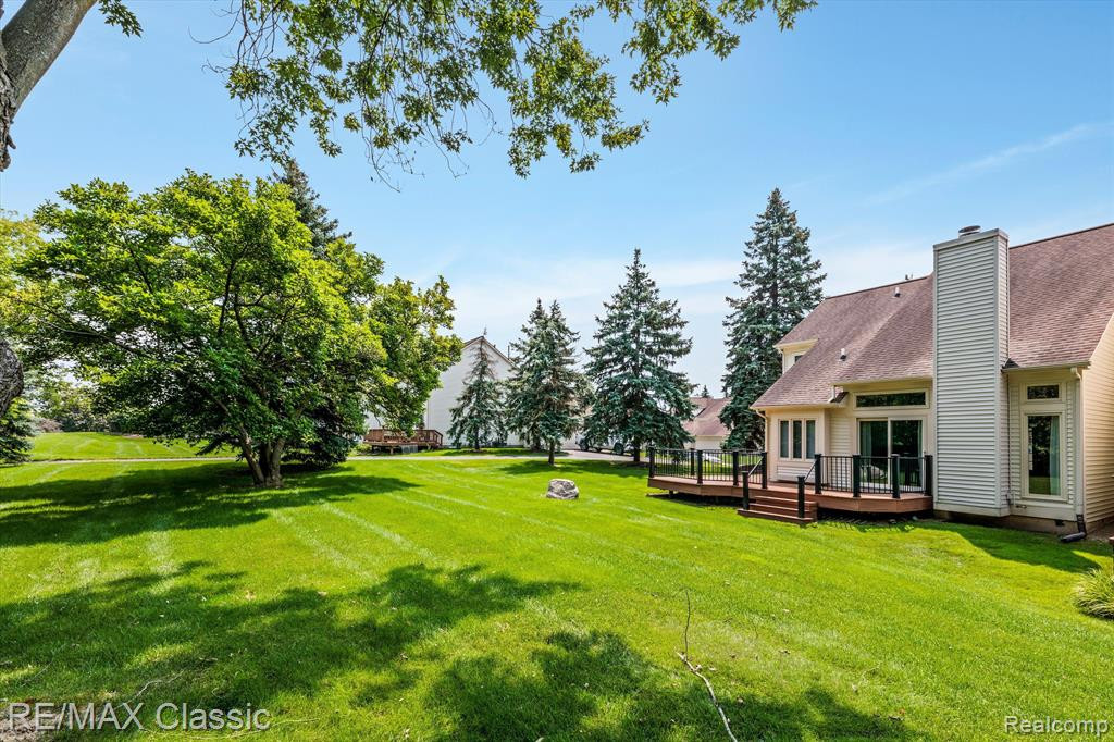 43490 ALGONQUIN Drive, Novi, MI — Photo 35