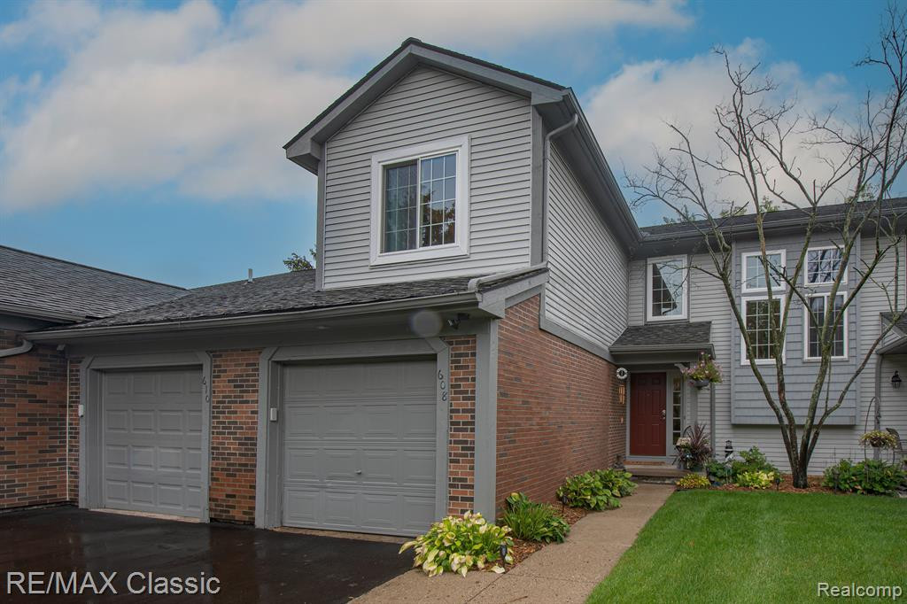 608 WINWOOD Circle, Walled Lake, MI 48390 — front exterior