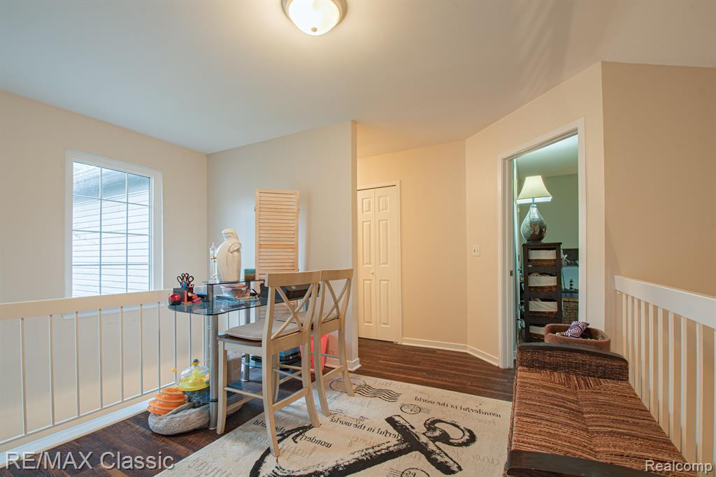 608 WINWOOD Circle, Walled Lake, MI 48390 — Photo 13