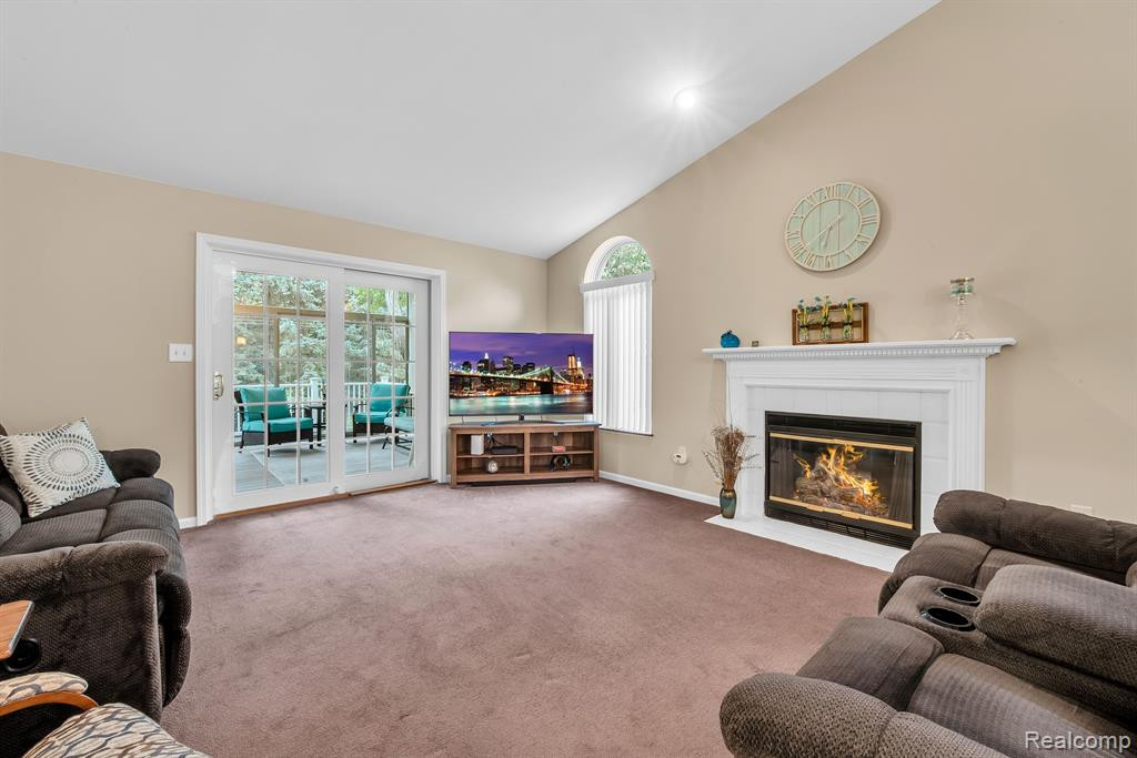 753 STONEY Drive, South Lyon, MI 48178 — Photo 8