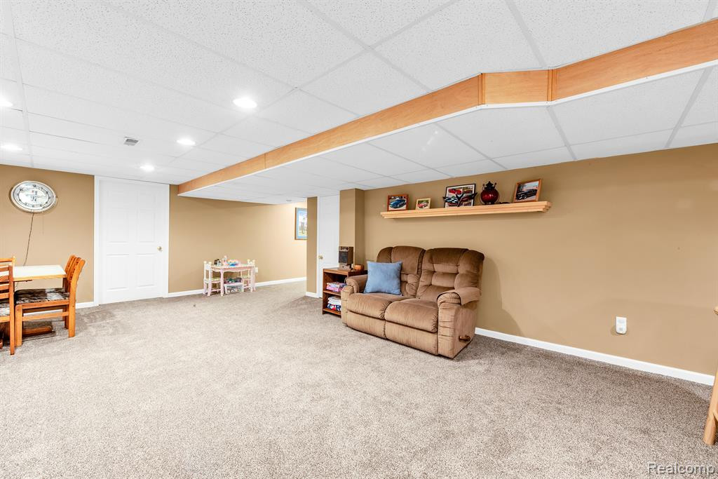 753 STONEY Drive, South Lyon, MI 48178 — Photo 19