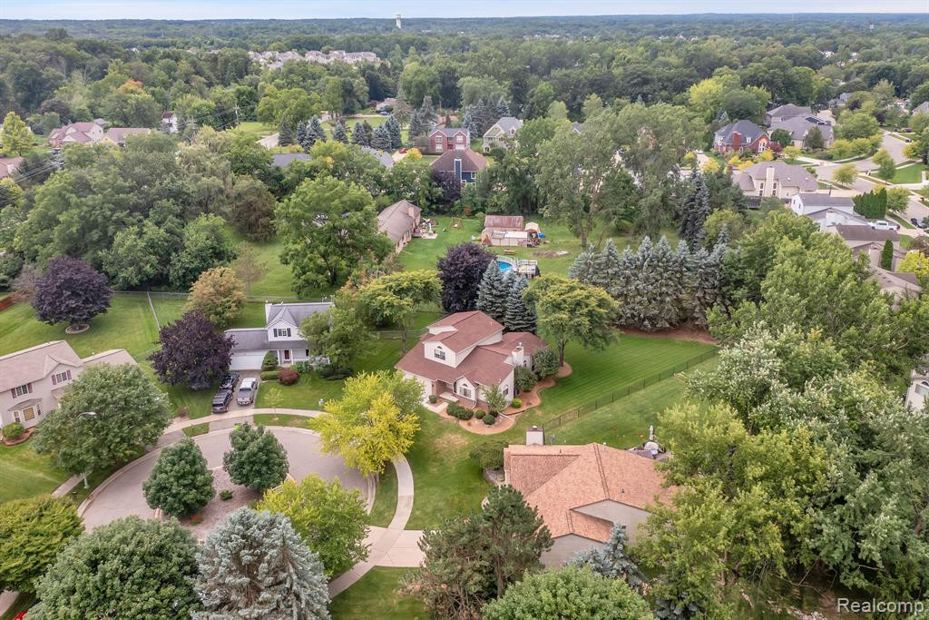 753 STONEY Drive, South Lyon, MI 48178 — Photo 24
