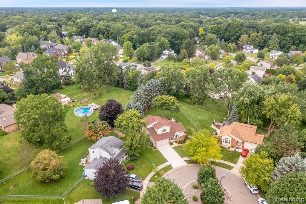 753 STONEY Drive, South Lyon, MI 48178 — Photo 26