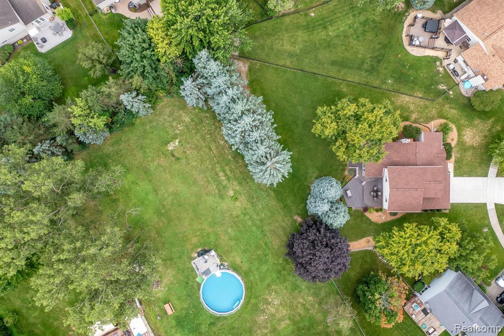 753 STONEY Drive, South Lyon, MI 48178 — Photo 27