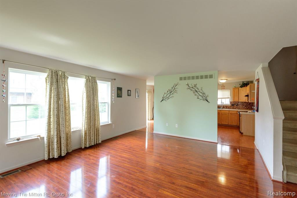 4050 BRIGHTON Lane, Canton, MI 48188 — Photo 7