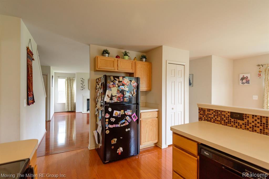 4050 BRIGHTON Lane, Canton, MI 48188 — Photo 12