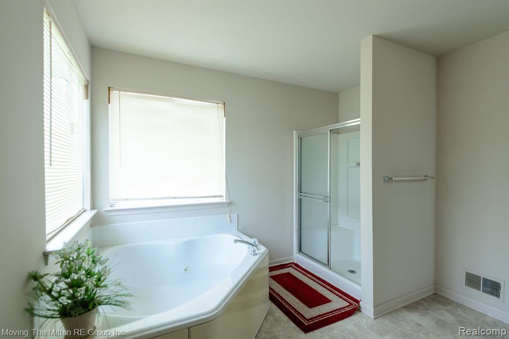 4050 BRIGHTON Lane, Canton, MI 48188 — Photo 22