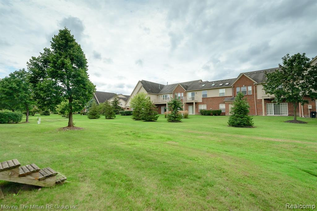 4050 BRIGHTON Lane, Canton, MI 48188 — Photo 37