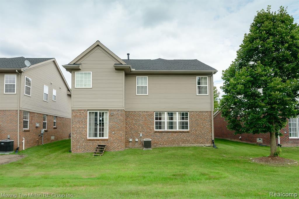 4050 BRIGHTON Lane, Canton, MI 48188 — Photo 39