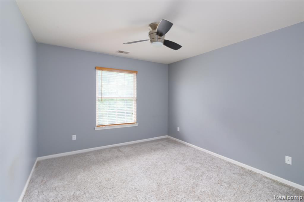 3320 KNEELAND Circle, Howell, MI 48843 — Photo 13