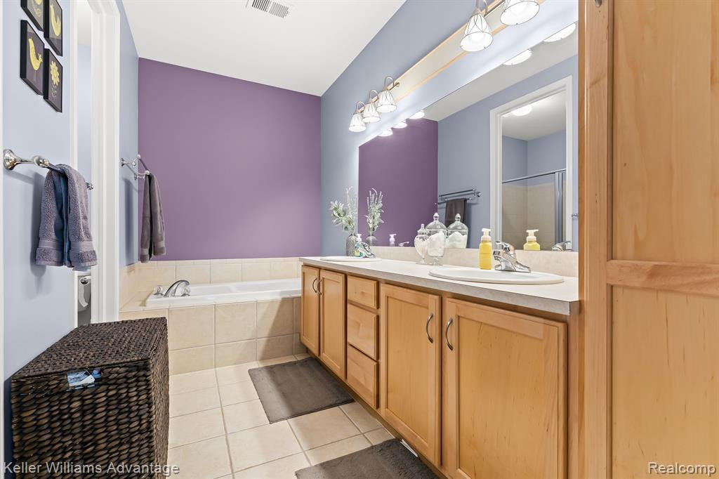 525 CONSTITUTION Street, Canton, MI 48188 — Photo 16